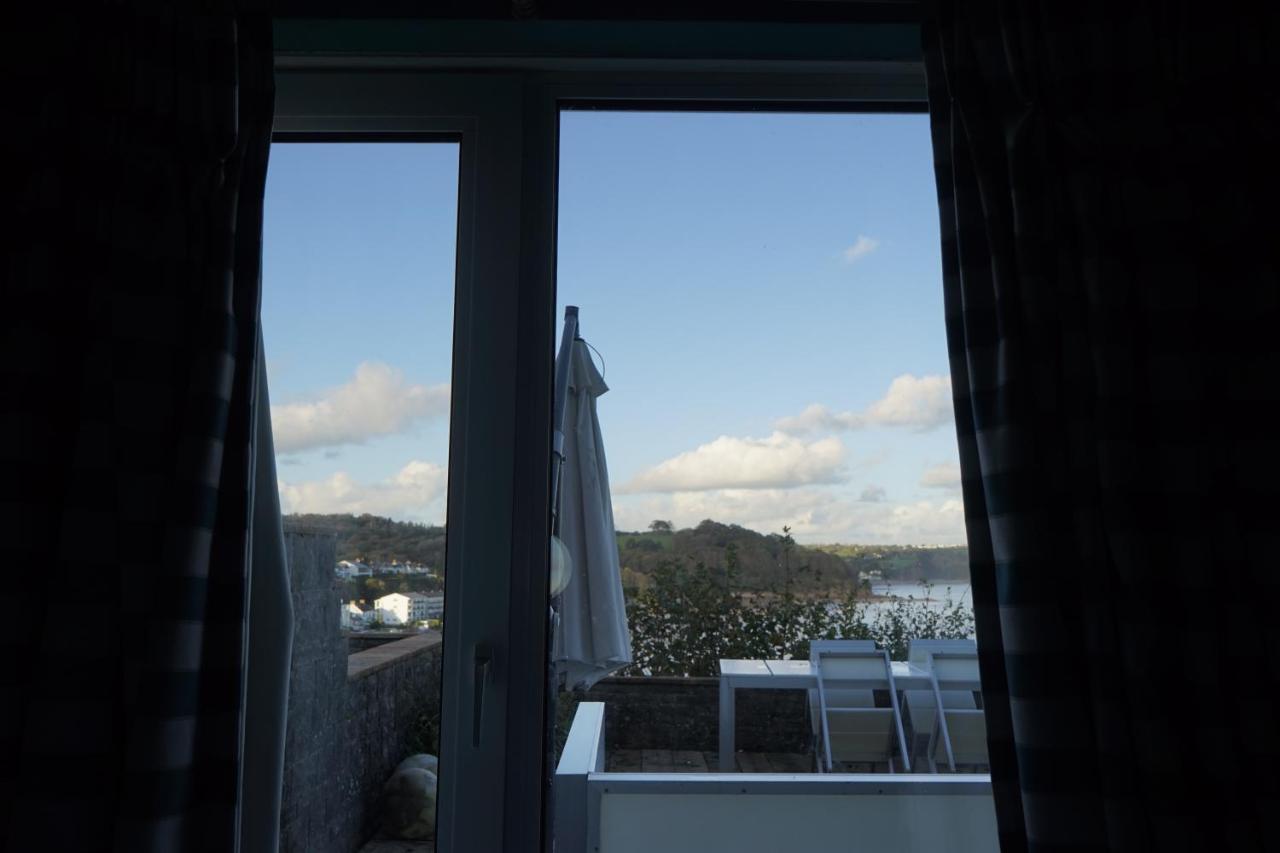 Beach House With Sea Views Over Saundersfoot Bay ภายนอก รูปภาพ